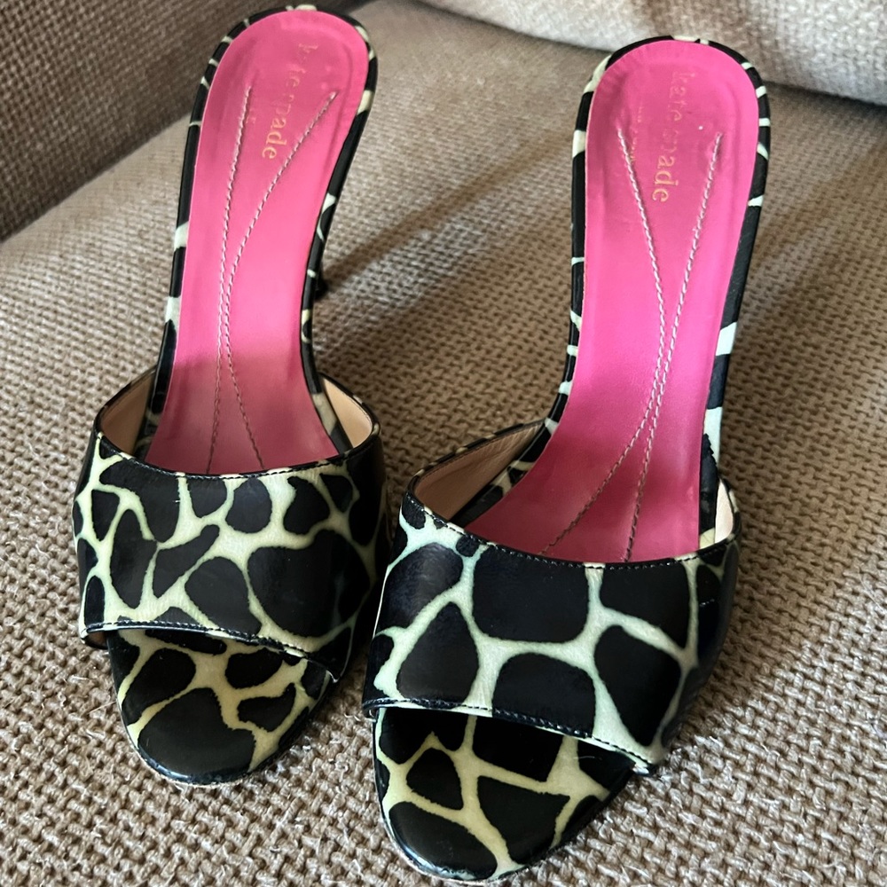 Kate spade size 6 vintage print heel womens
